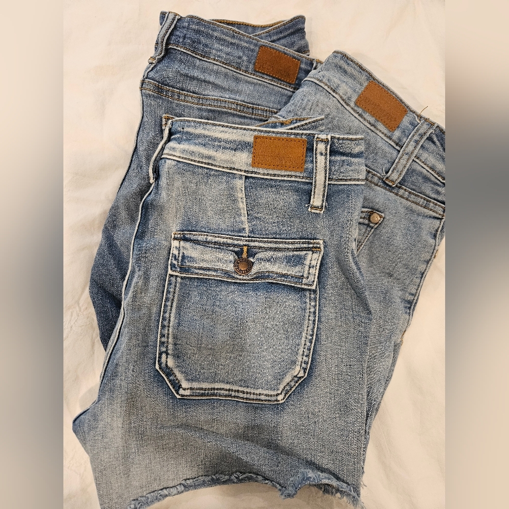 3 Pairs JUDY BLUE shorts. Size M